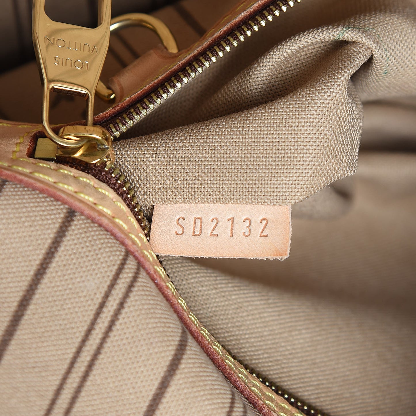 Monogram Delightful GM
