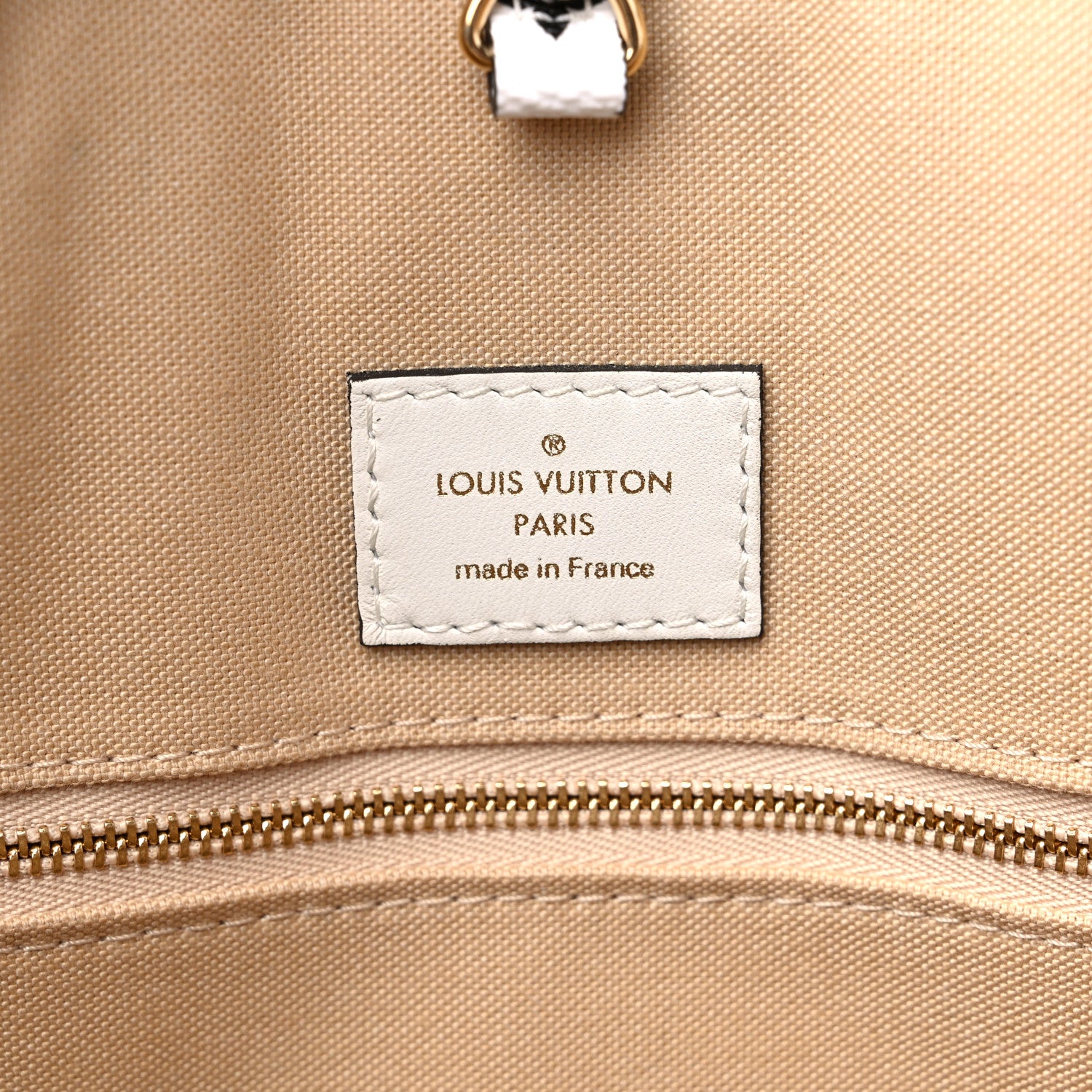 Louis Vuitton Monogram Giant Onthego GM Kaki Beige 6 of 8