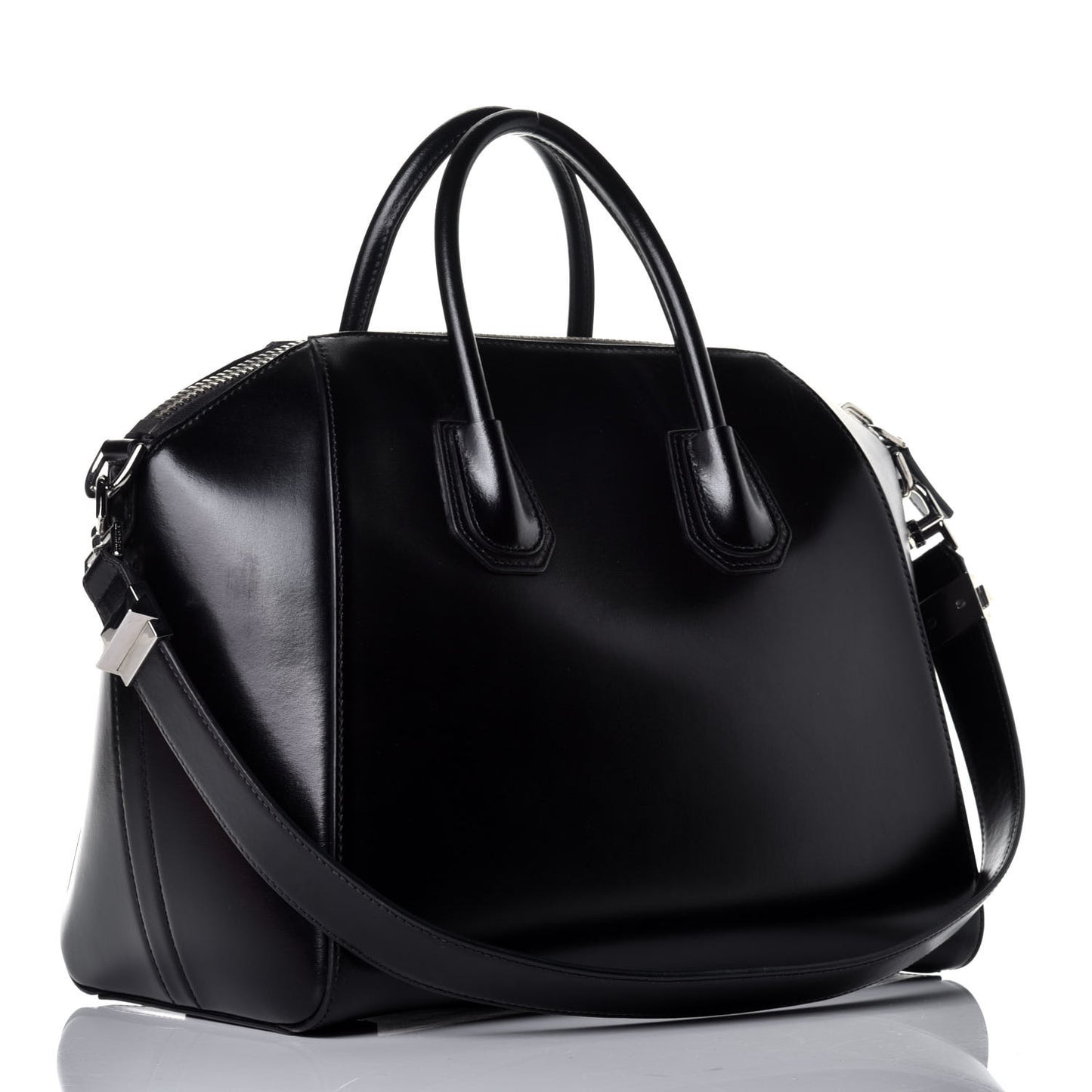 Shiny Lord Calfskin Medium Antigona Black