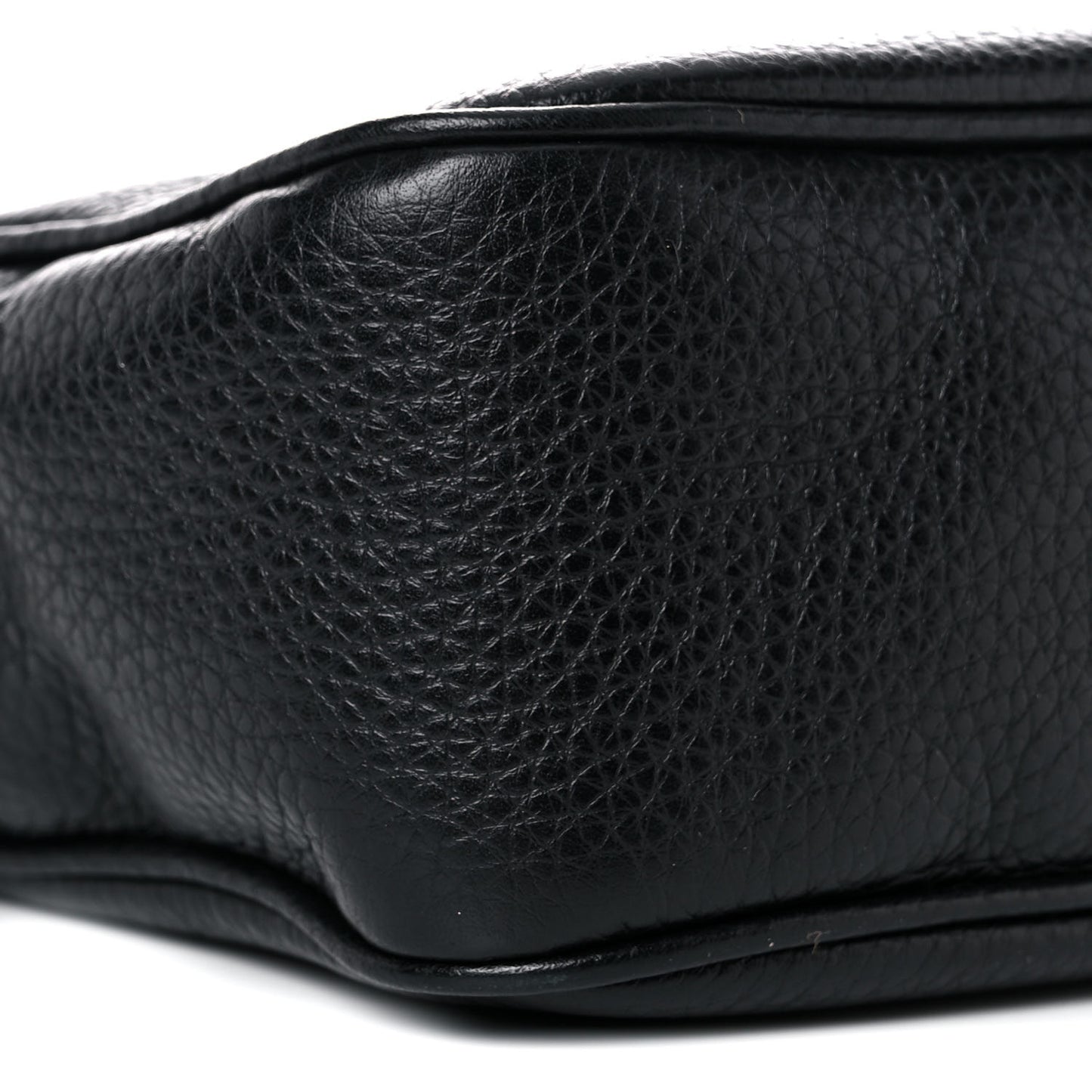 Pebbled Calfskin Small Soho Disco Bag Black