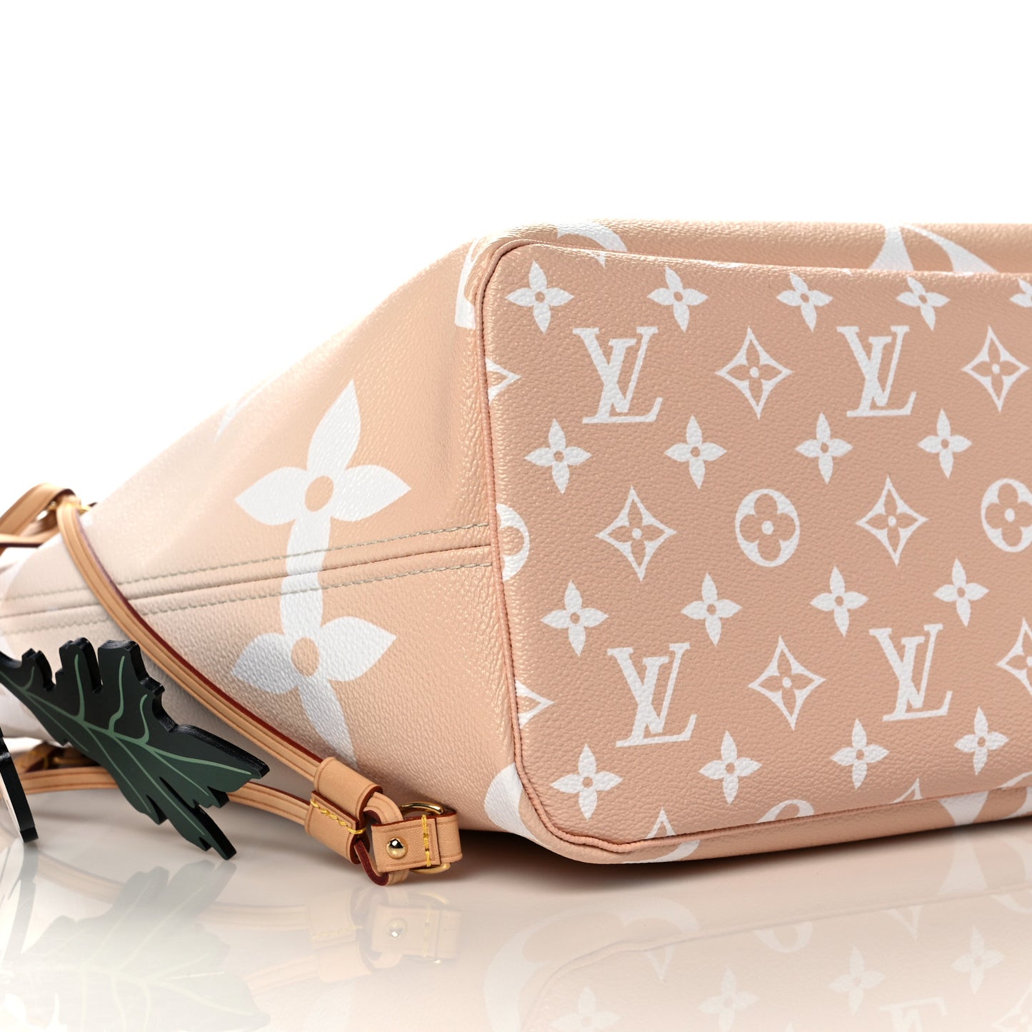Monogram Giant By The Pool Neverfull MM Brume