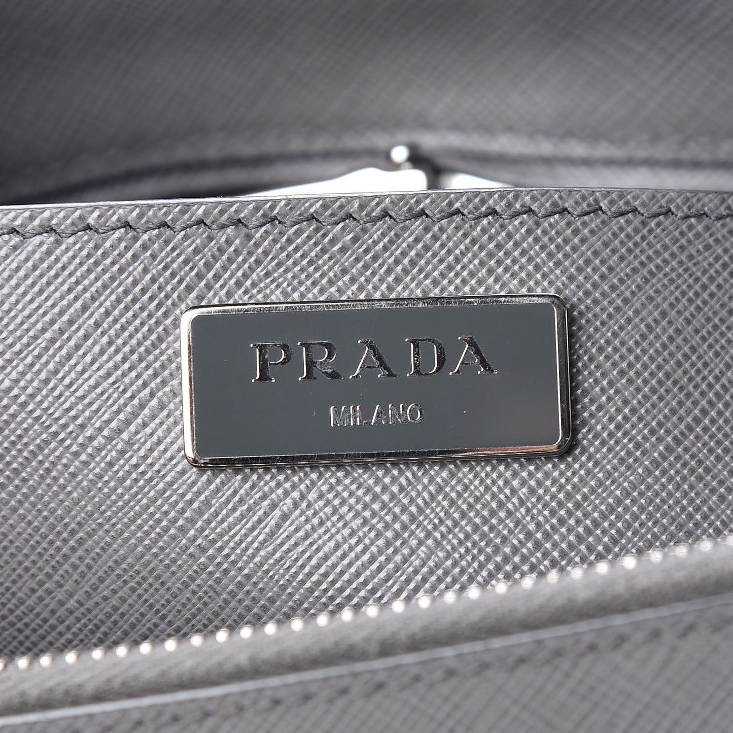 Saffiano Medium Galleria Double Zip Tote Marmo