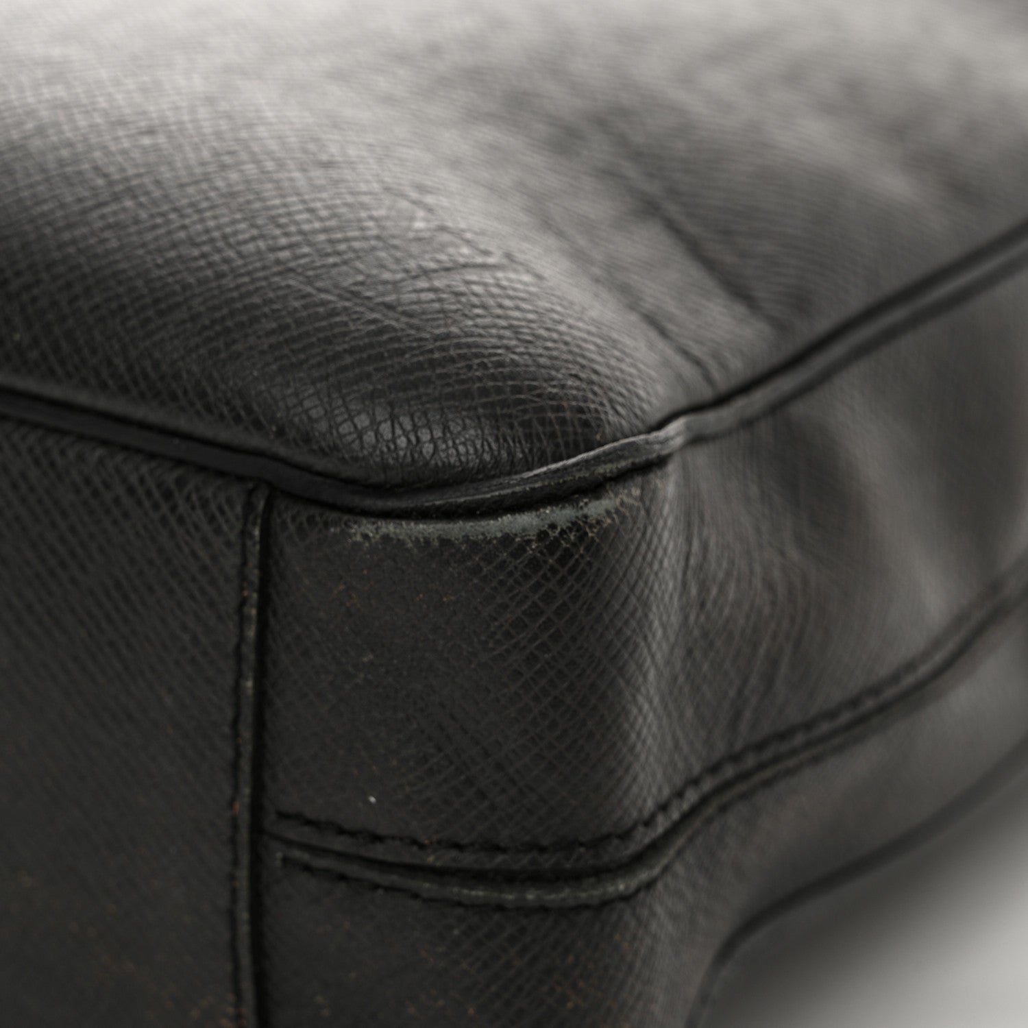 Louis Vuitton Taiga Porte-Documents Business MM Ardoise 18 of 19