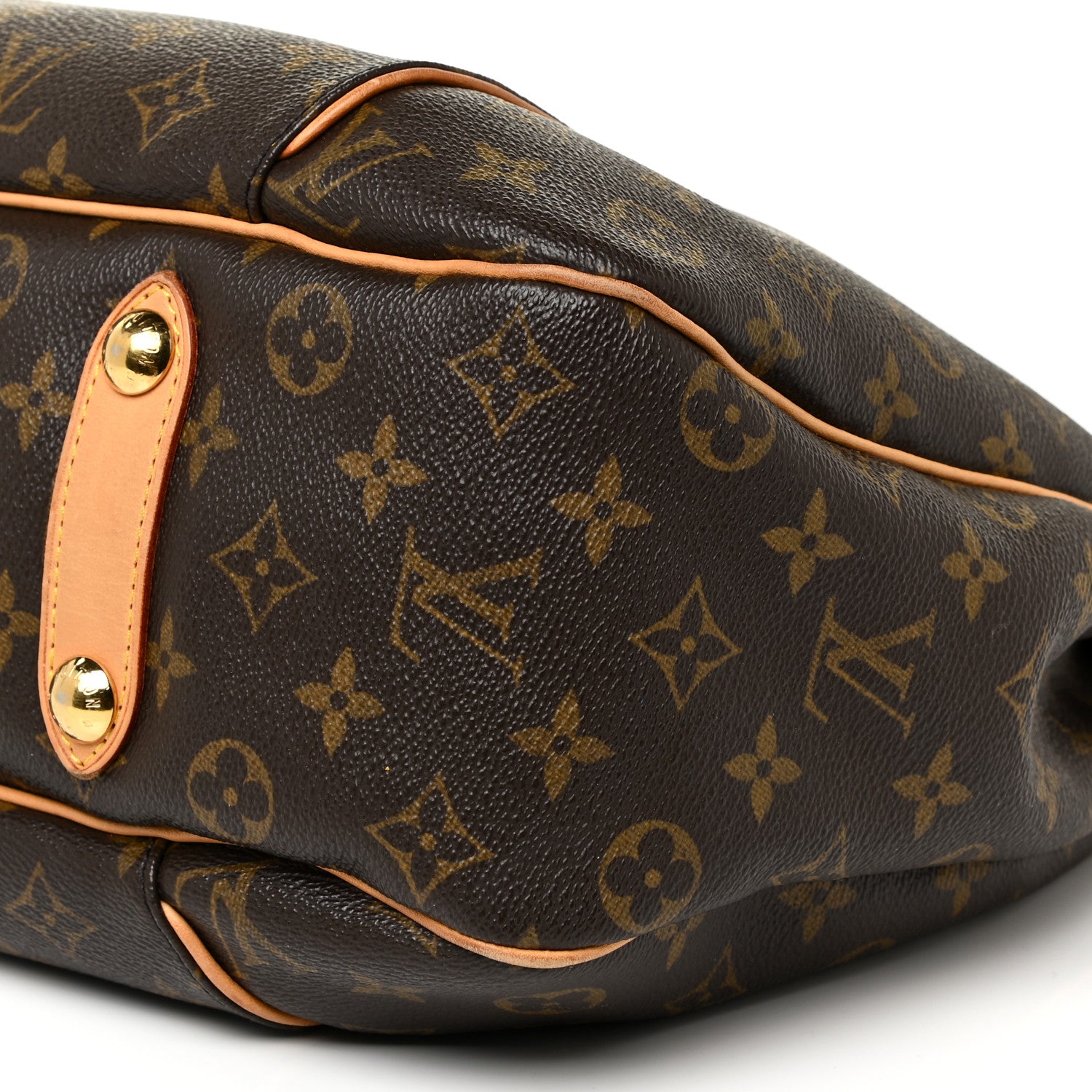 Louis Vuitton Monogram Galliera PM 9 of 36