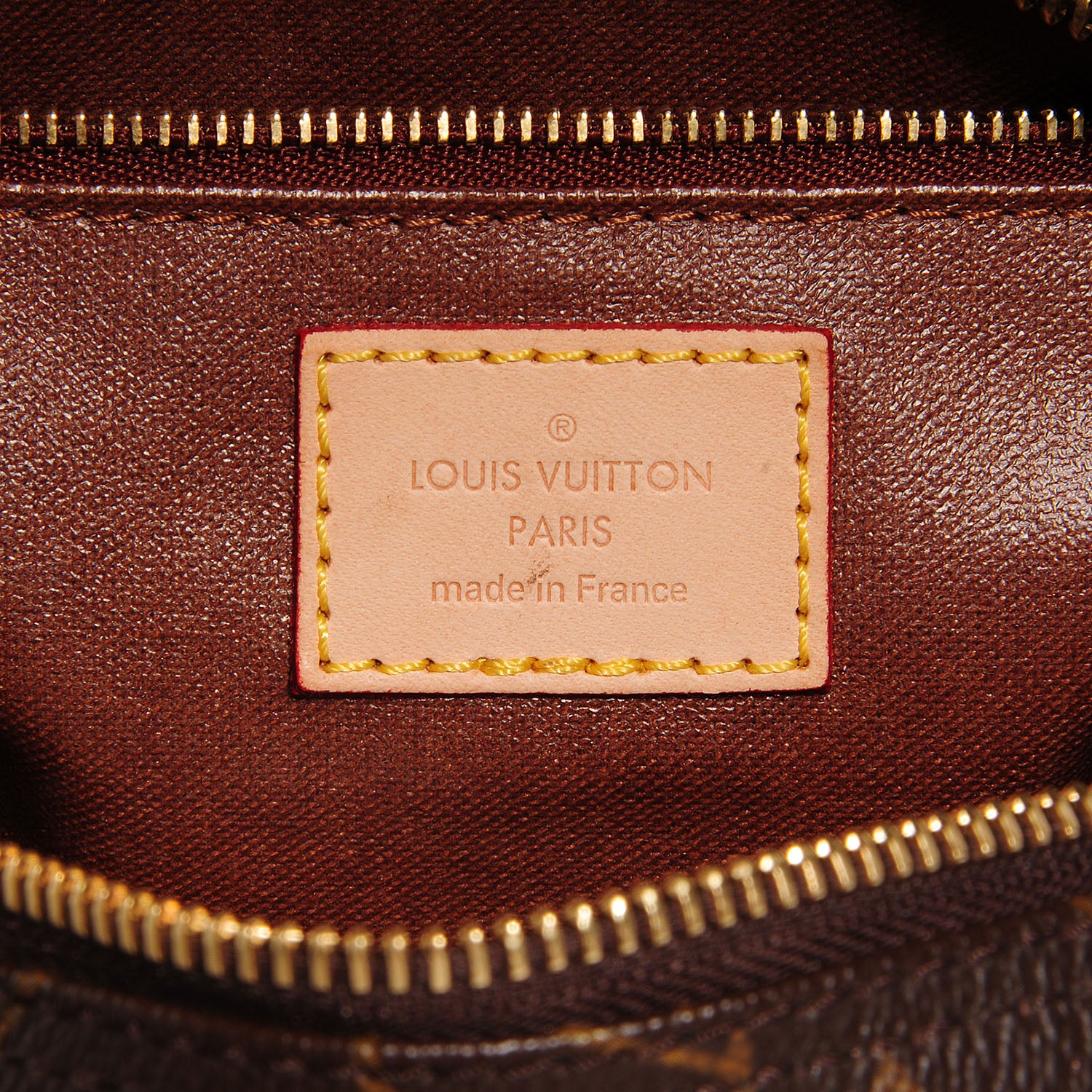 Louis Vuitton Monogram Toiletry Bag 25 5 of 7