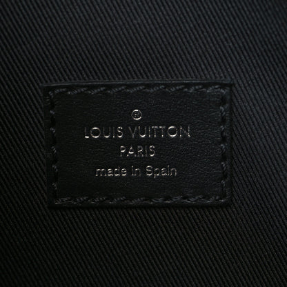 Louis Vuitton Damier Graphite 3D Studio Messenger 6 of 6