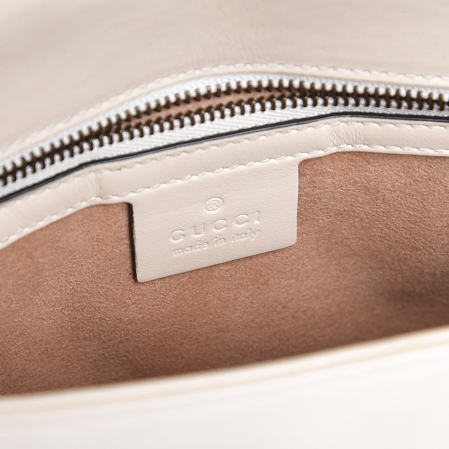 Calfskin Matelasse Small GG Marmont Shoulder Bag White