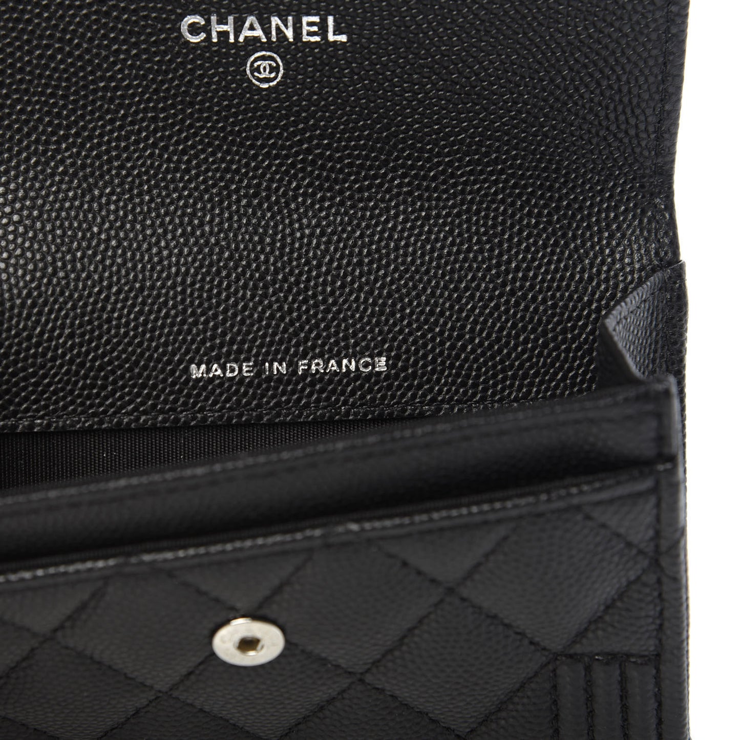 Caviar Quilted Boy Flap Card Holder Black