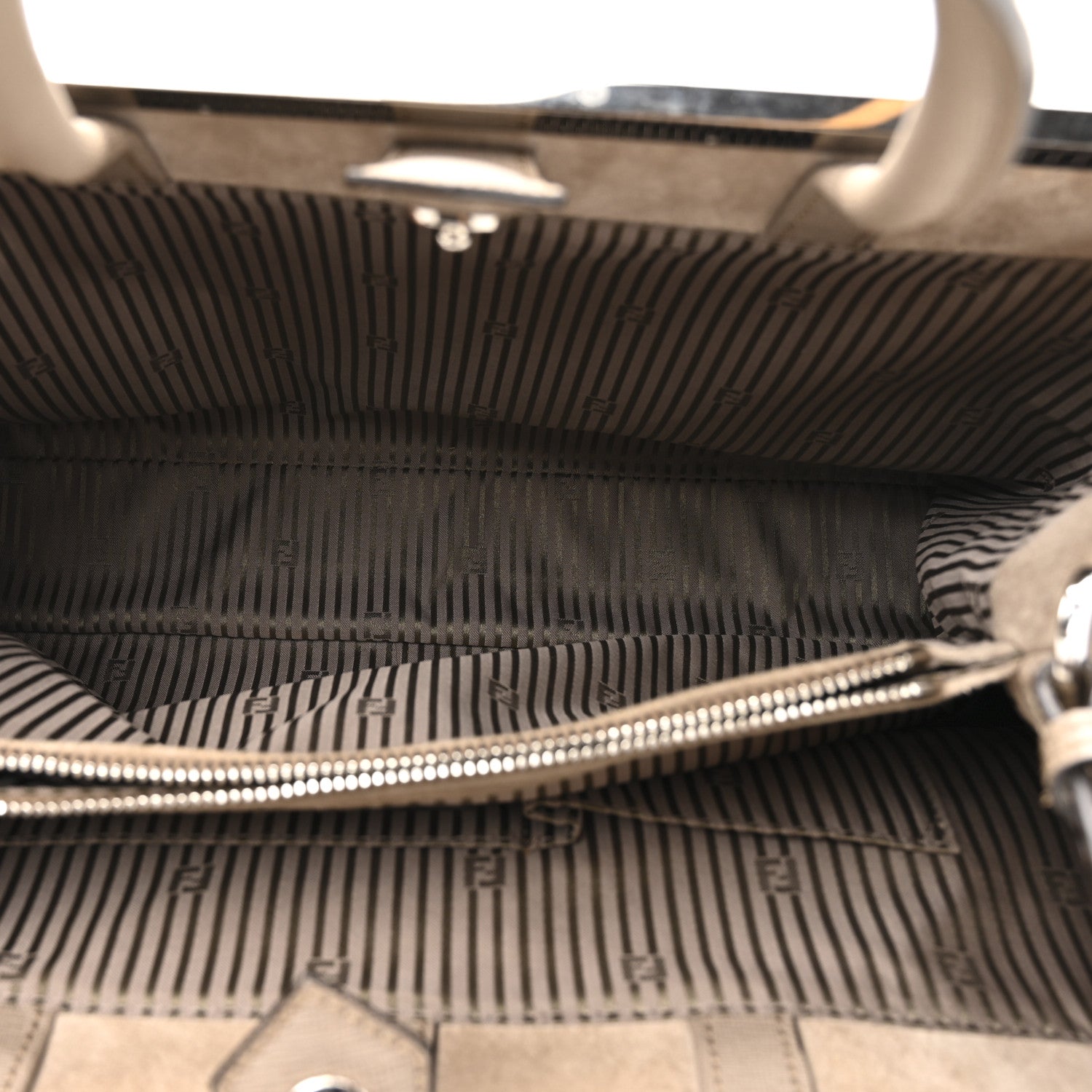 Fendi Vitello Elite Regular 2Jours Tote Tortora 5 of 17