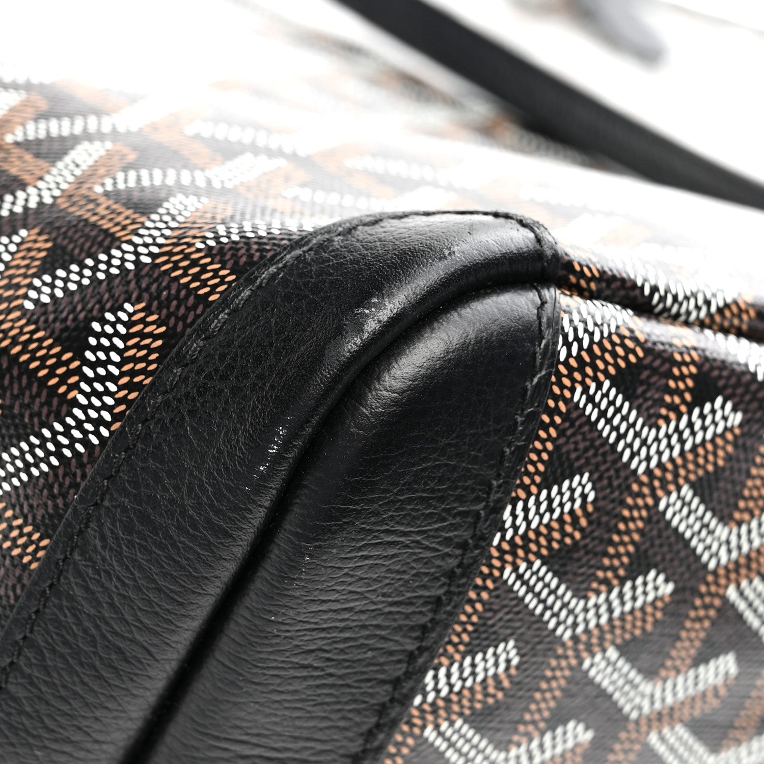 Goyard Goyardine Artois MM Black 13 of 14