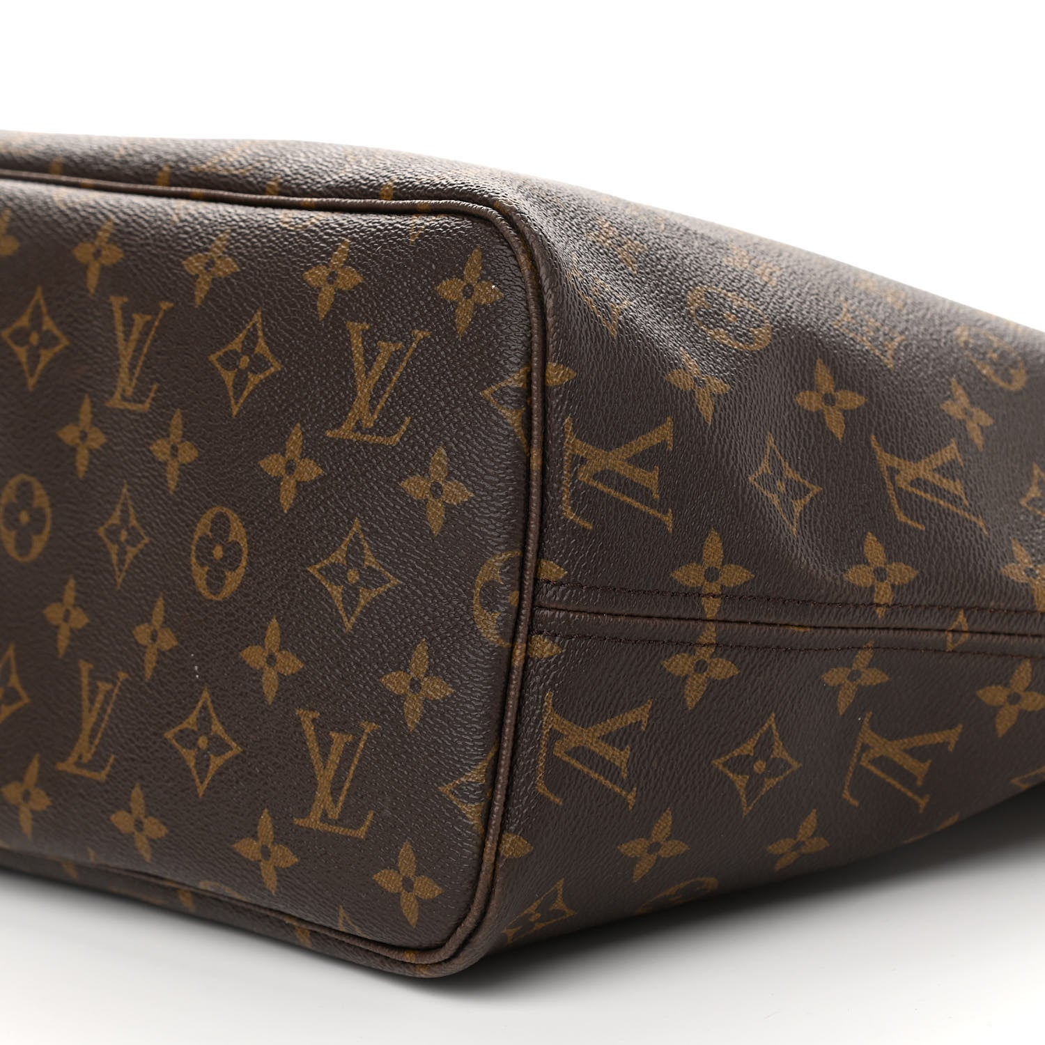 Louis Vuitton Monogram Neverfull MM 9 of 11