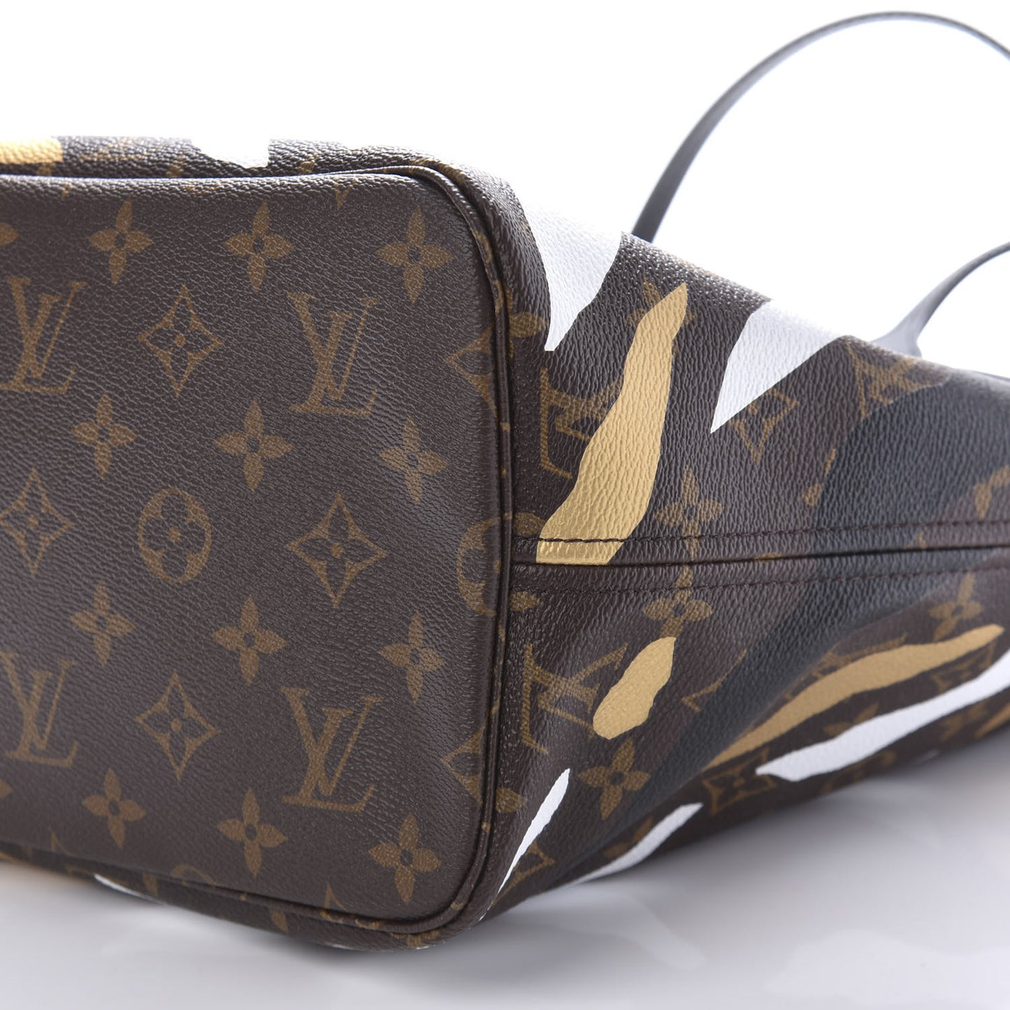 X LOL Monogram Neverfull MM Gold Silver