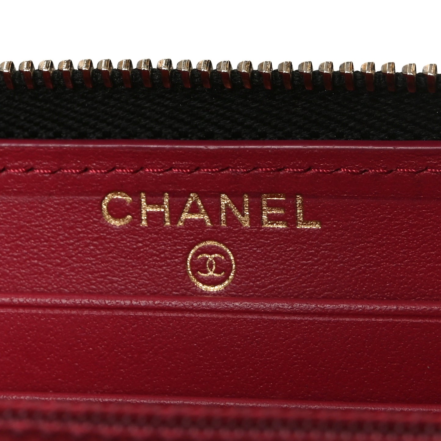 Goatskin Quilted Medium Chanel 19 Zipped Wallet Black