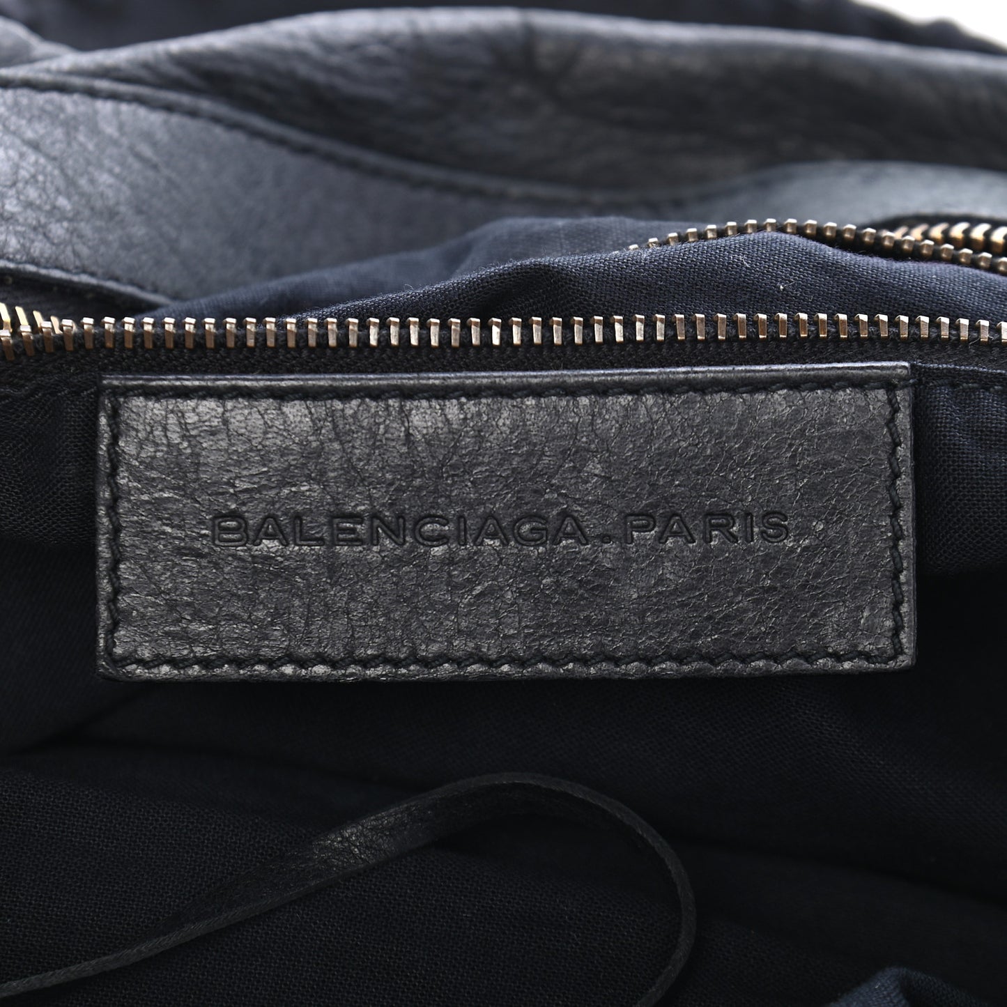 Agneau Classic Hardware Twiggy Black