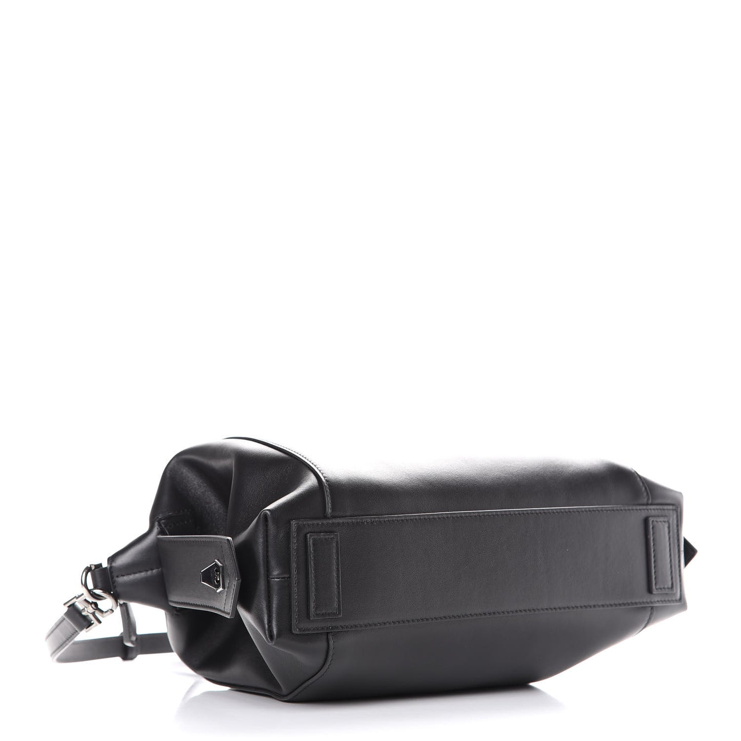 Smooth Calfskin Small Soft Antigona Black