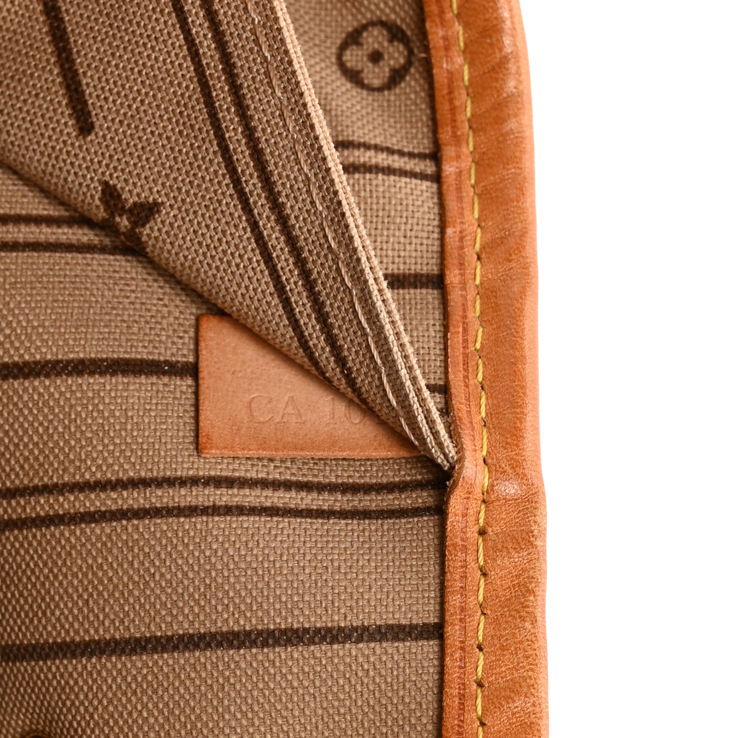 Louis Vuitton Monogram Neverfull MM 7 of 10