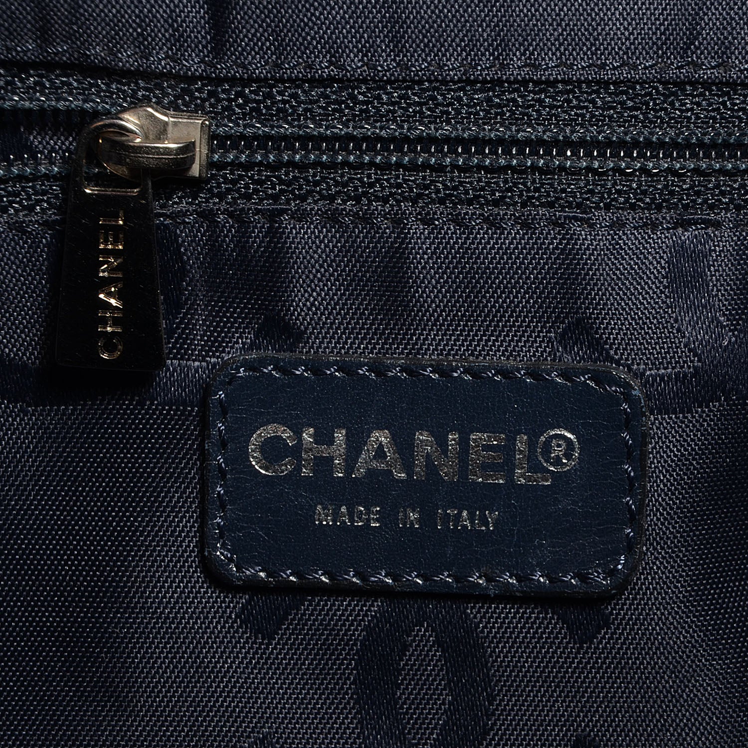 Chanel Denim CC Hobo Dark Blue 6 of 9