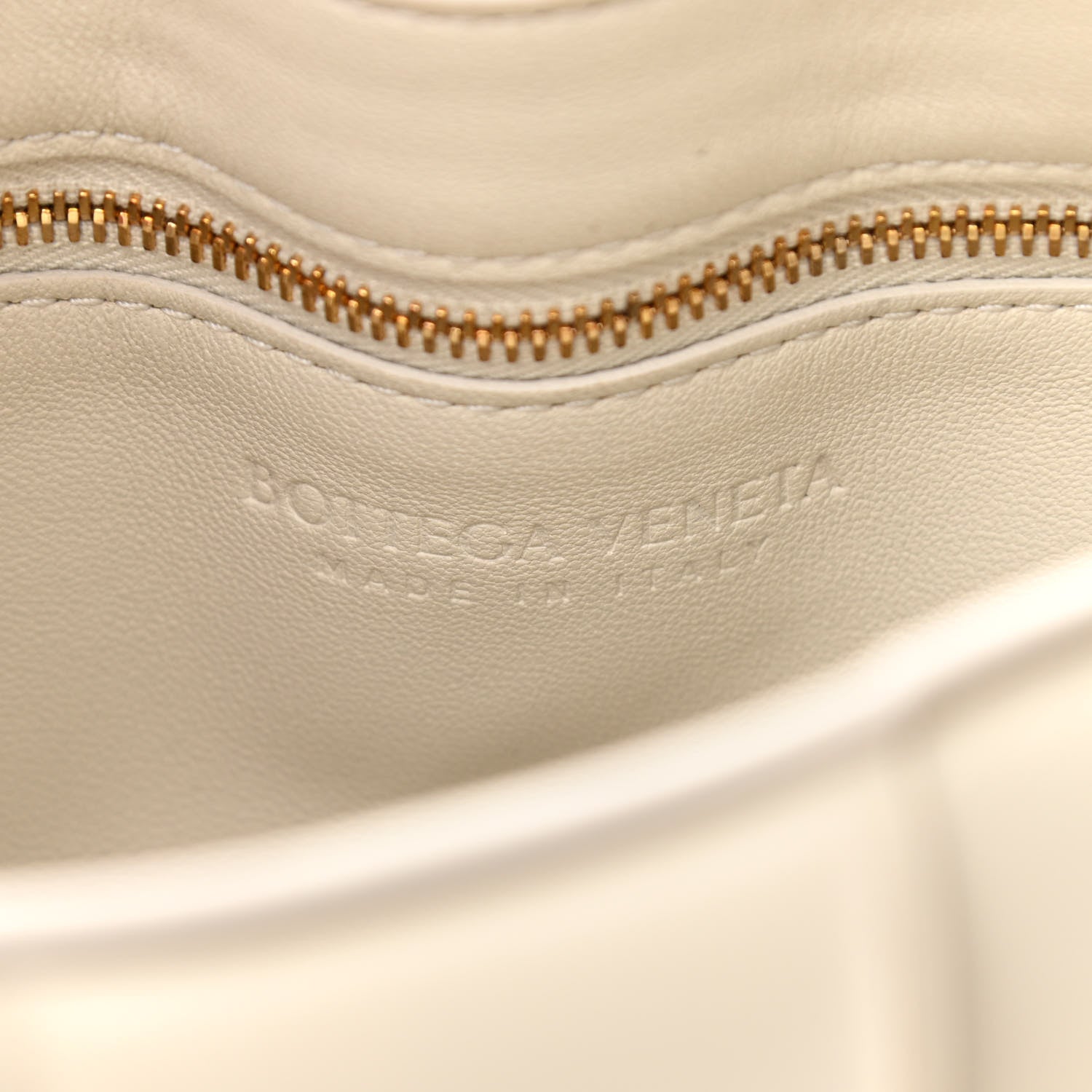 Bottega Veneta Nappa Maxi Intreccio Padded Cassette Crossbody Bag Plaster 6 of 10