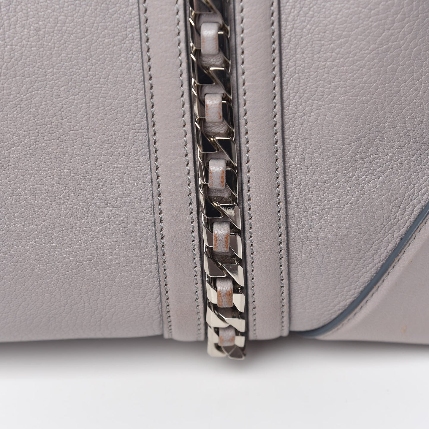Sugar Goatskin Medium Chain Animation Lucrezia Grey