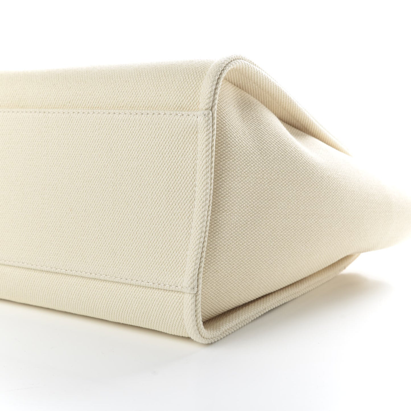 Canvas Pearl Medium Deauville Tote Ecru Beige
