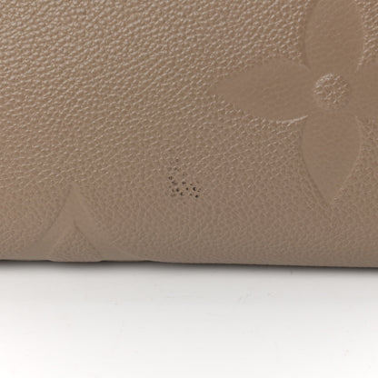 Louis Vuitton Empreinte Monogram Giant Onthego MM Tourterelle 14 of 15