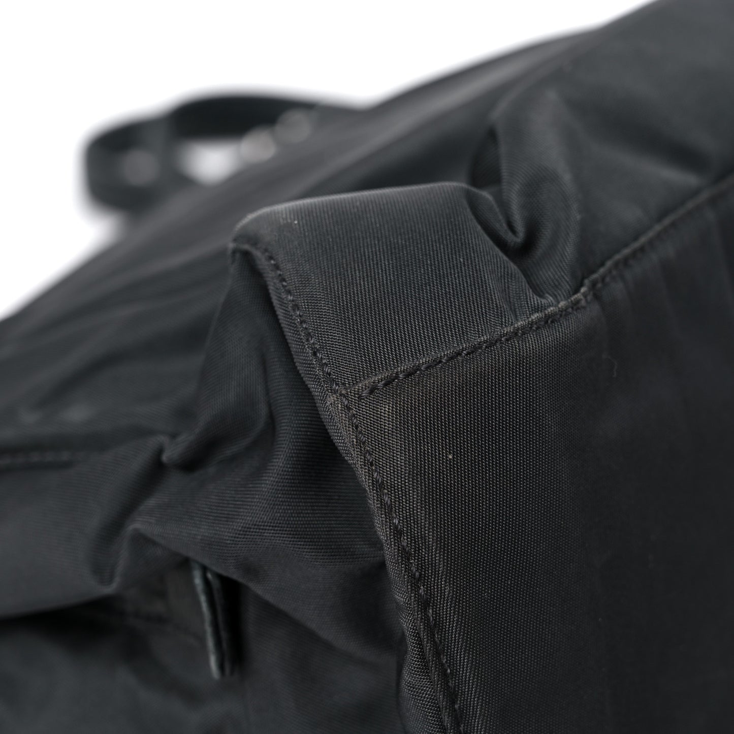 Tessuto Nylon Chain Shoulder Bag Asfalto