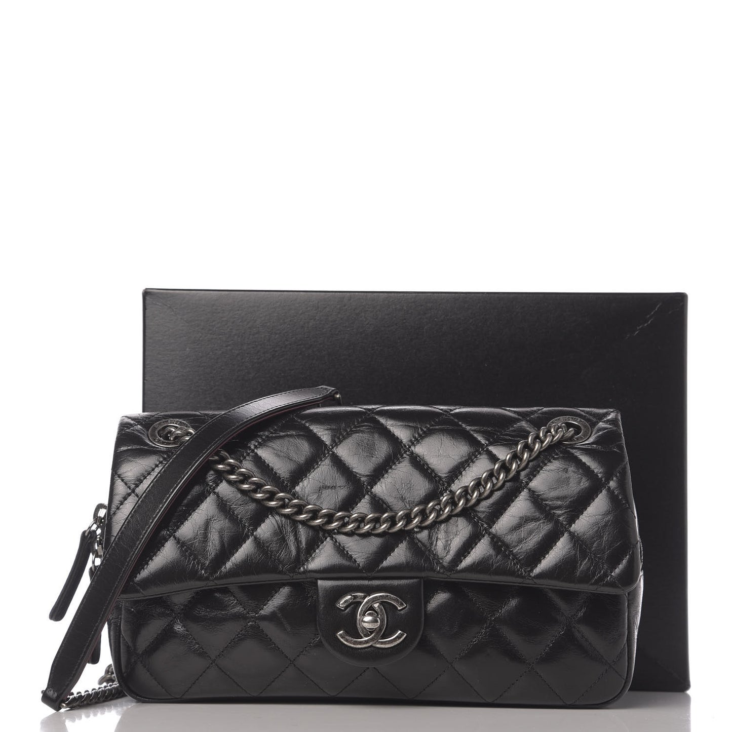 Glazed Calfskin Medium Duo Color Flap Black
