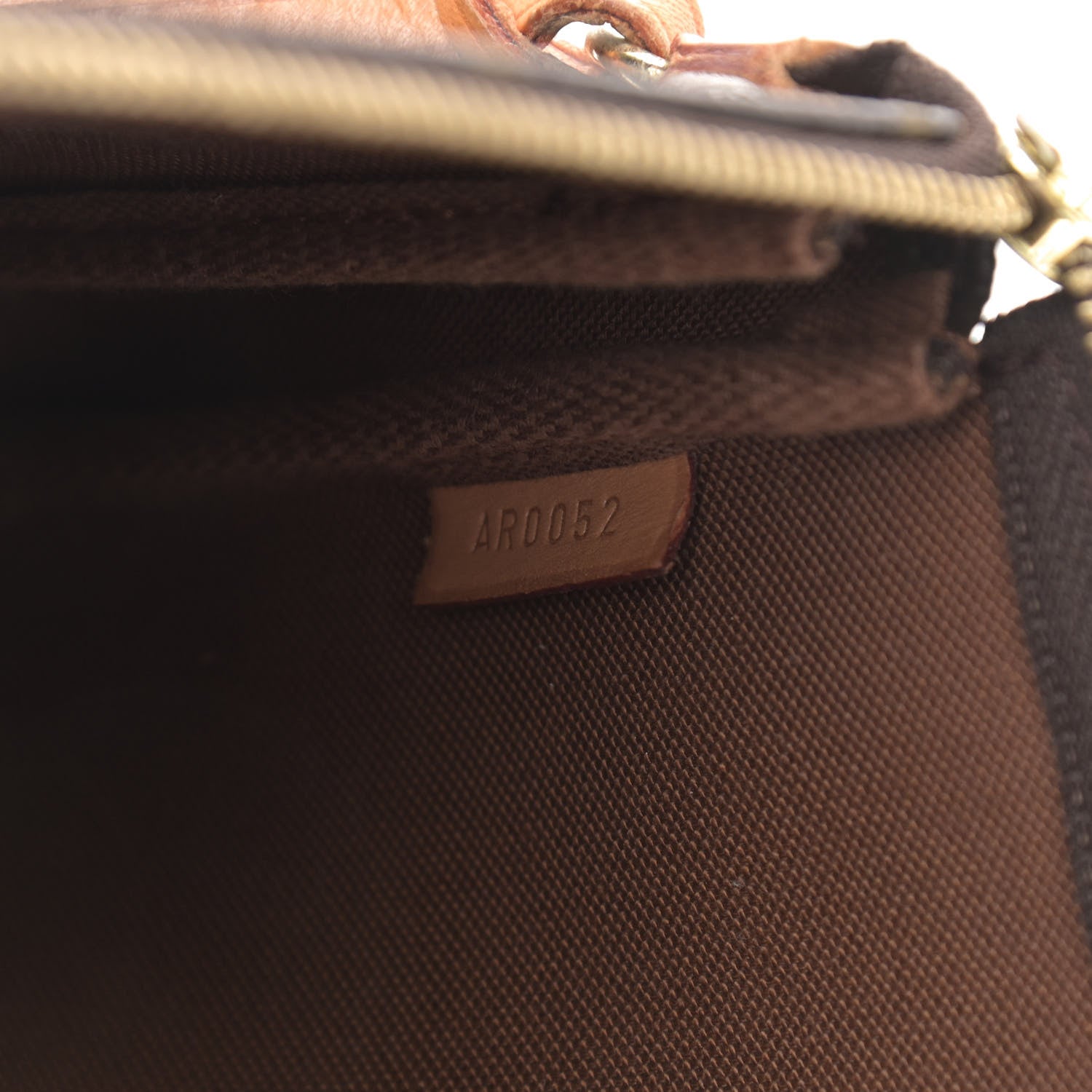 Louis Vuitton Monogram Pochette Accessories 7 of 12