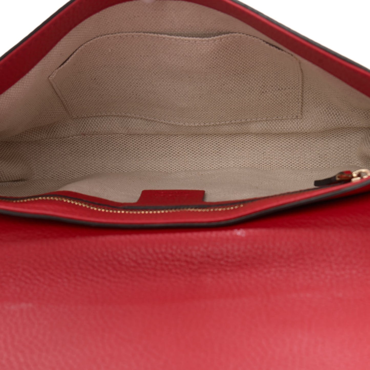 Pebbled Calfskin Medium Soho Flap Crossbody Tabasco Red