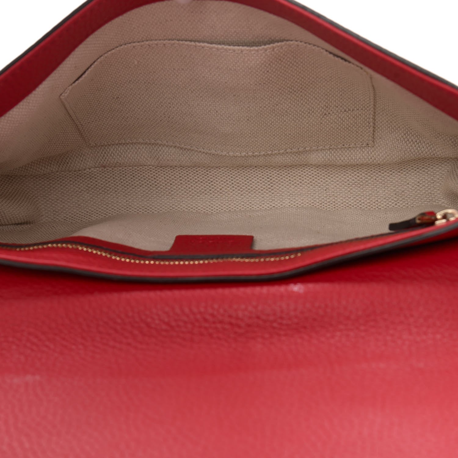 Gucci Pebbled Calfskin Medium Soho Flap Crossbody Tabasco Red 4 of 11