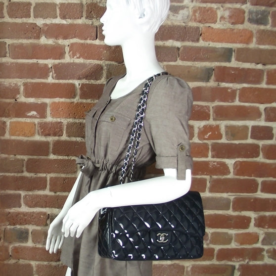Chanel Patent Jumbo Flap Navy 2 of 8