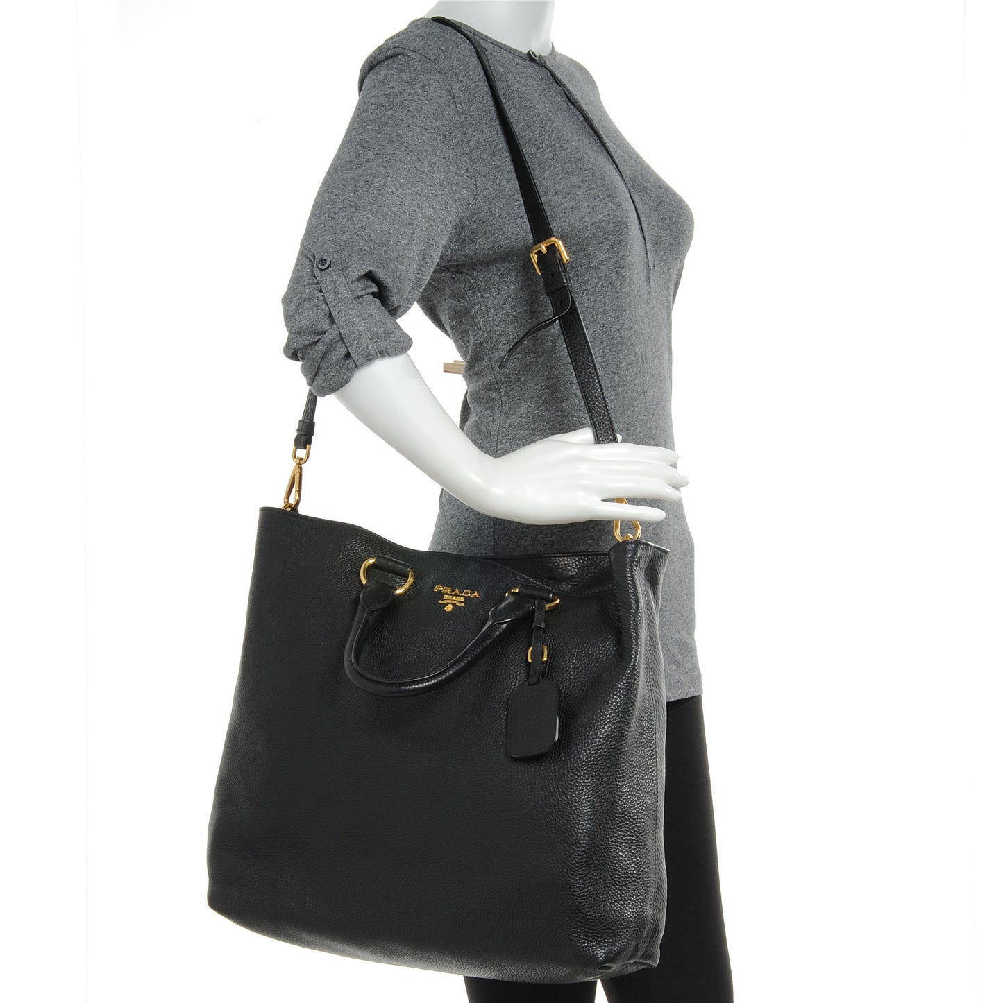 Vitello Daino Tote Black