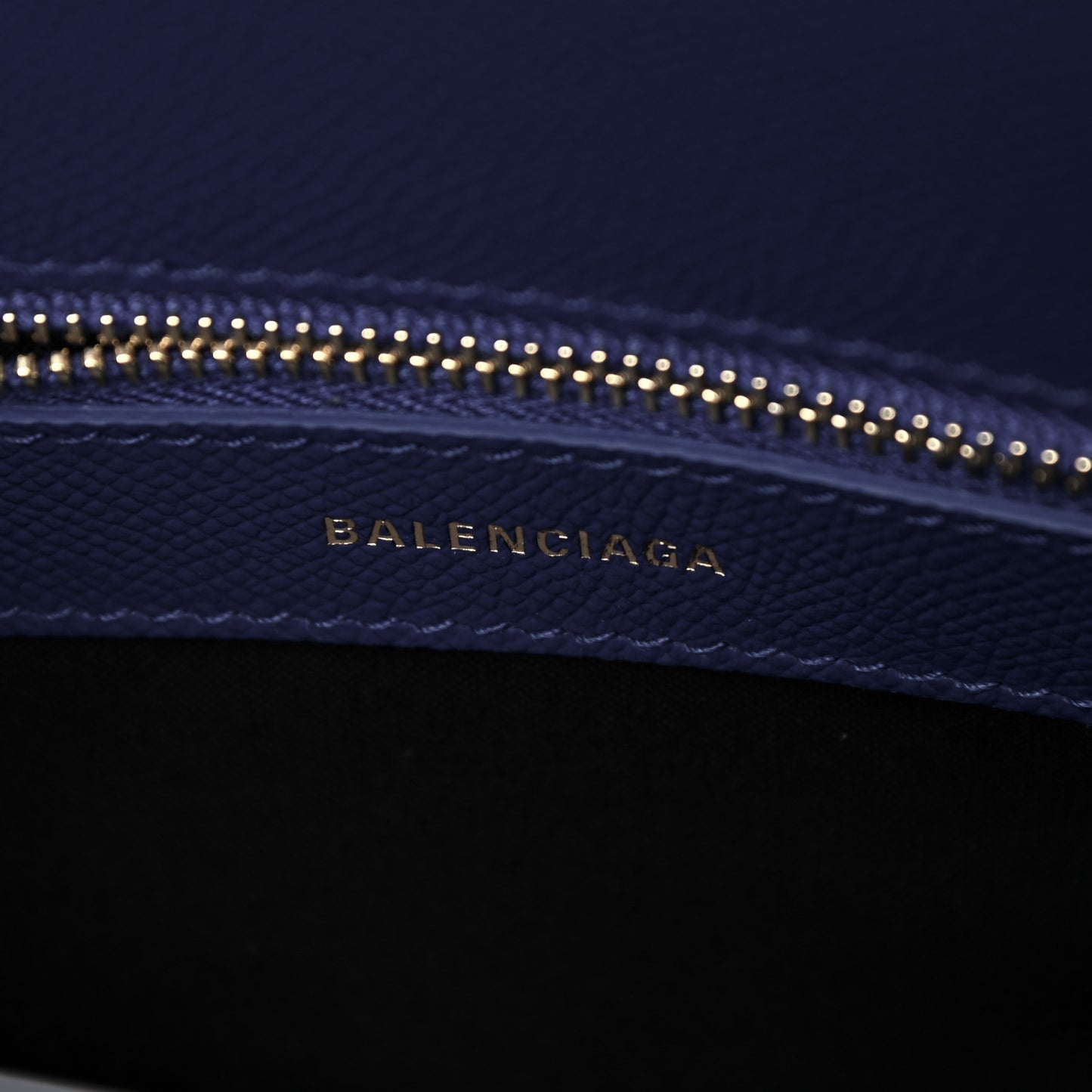 Signature Grained Calfskin Logo S Ville Top Handle Bag Bleu Roi White