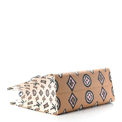 Louis Vuitton Monogram Giant Wild At Heart Onthego GM Arizona 4 of 8