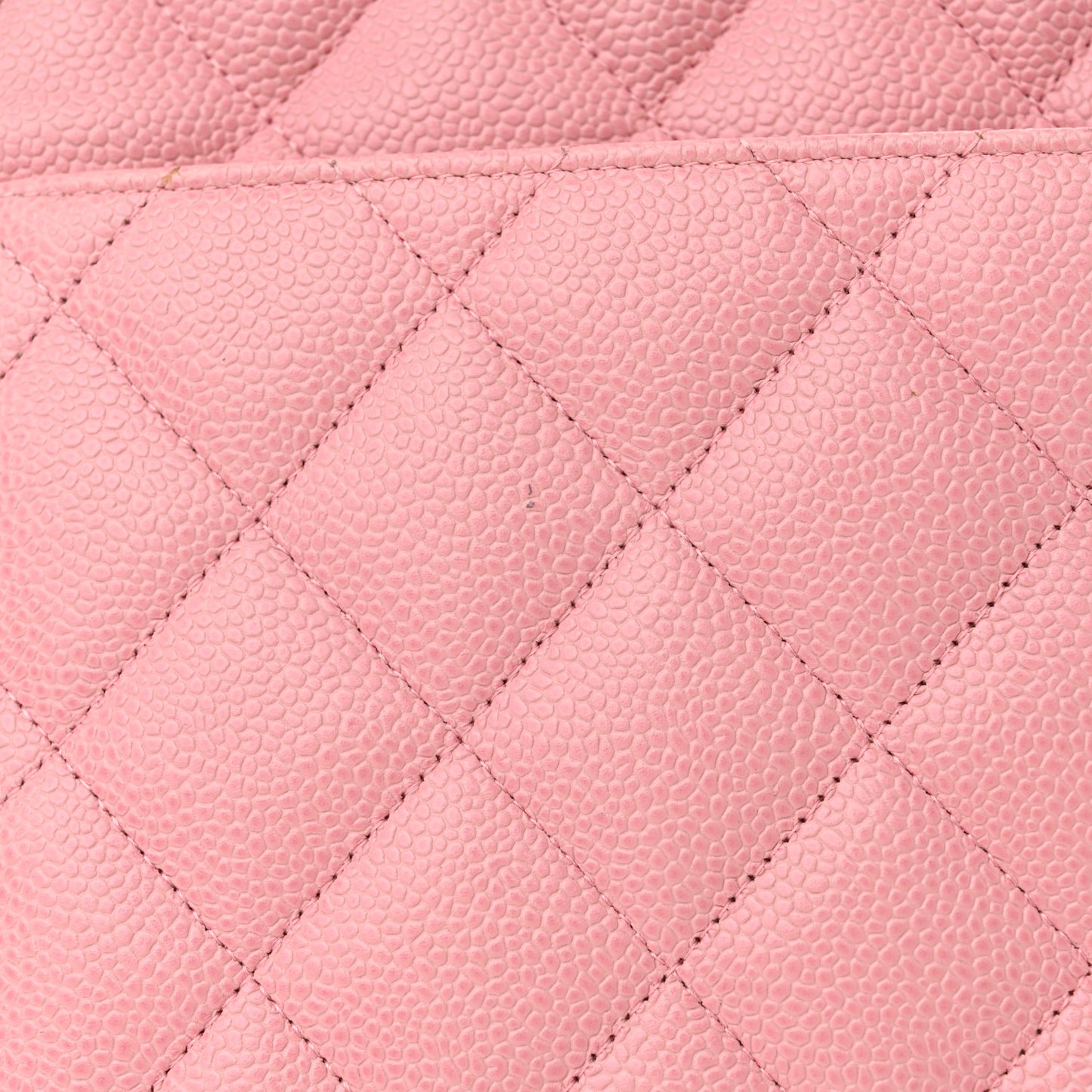 Caviar Quilted Medallion Tote Light Pink