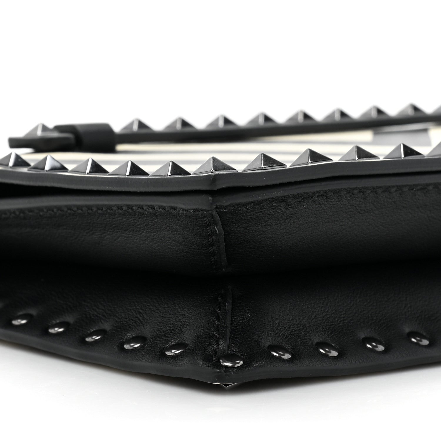 Valentino Garavani Nappa Chevron Striped Rockstud Wristlet Clutch Light Ivory Black 10 of 10