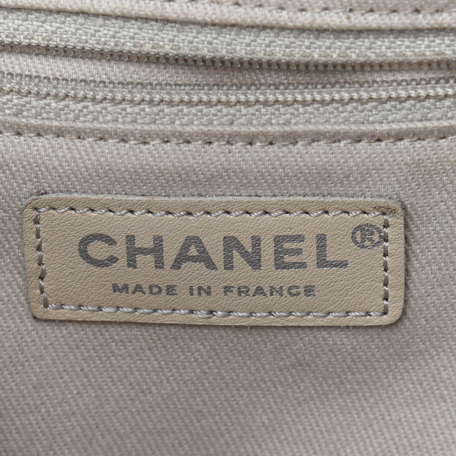 Chanel Iridescent Caviar Medium Lady Pearly Flap Khaki 5 of 18
