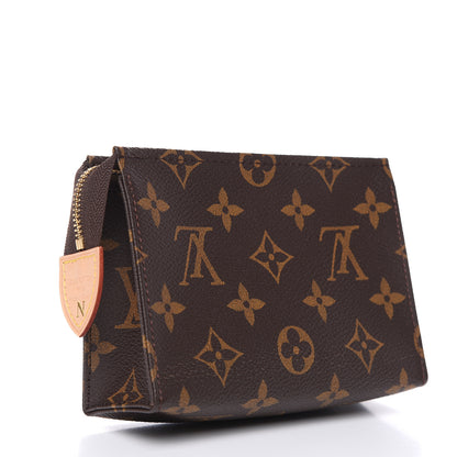 Louis Vuitton Monogram Toiletry Pouch 15 3 of 9