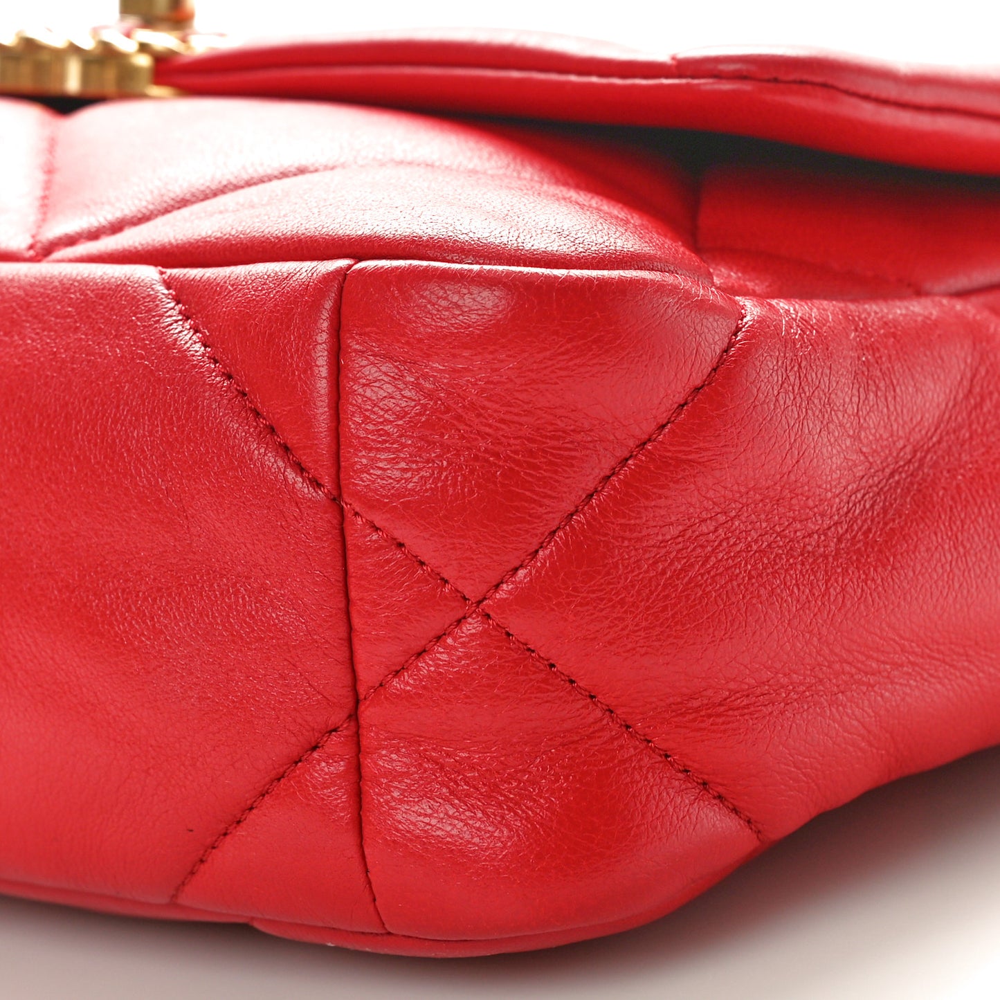 Goatskin Quilted Medium Chanel 19 Flap Red