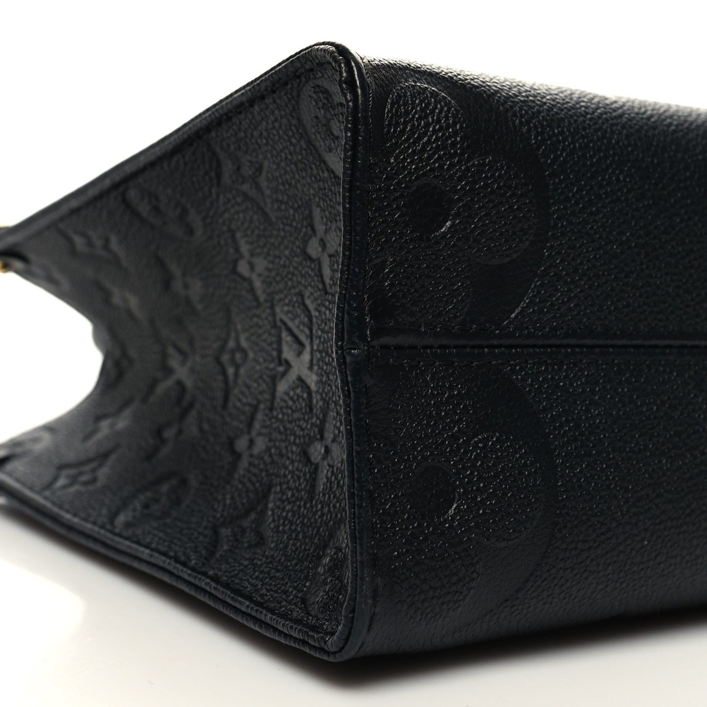Empreinte Monogram Giant Onthego PM Black