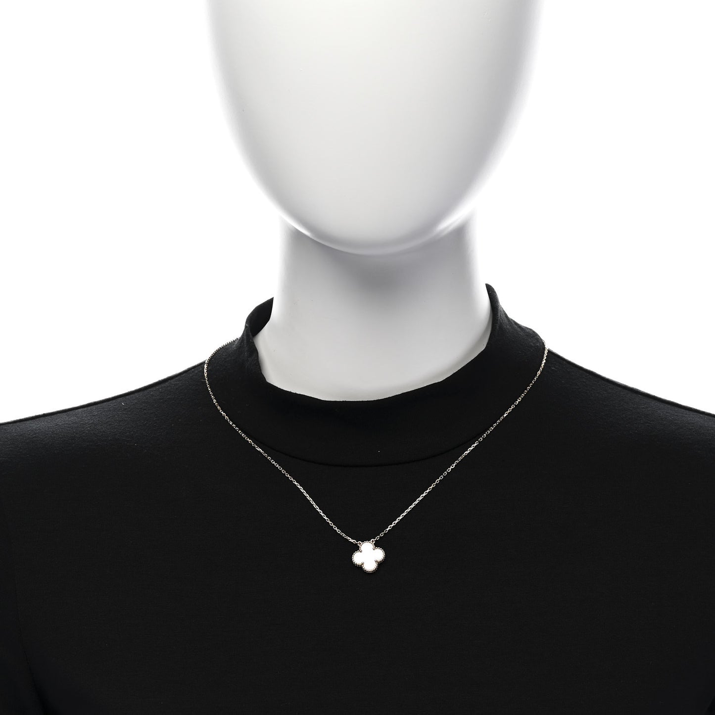 18K Yellow Gold Mother of Pearl Vintage Alhambra Pendant Necklace