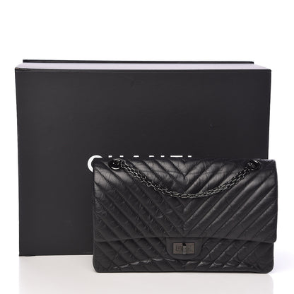 Chanel Aged Calfskin Chevron Quilted 2.55 Reissue 226 So Black 11 of 11