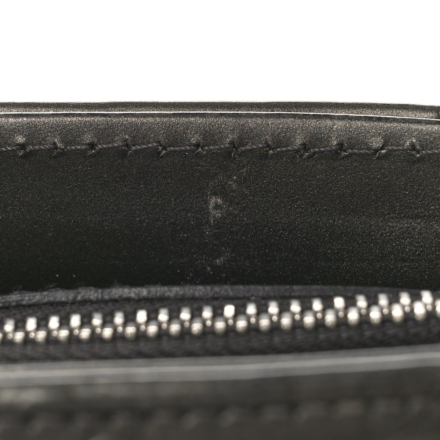 Louis Vuitton Mat Monogram Willwood Black 18 of 26