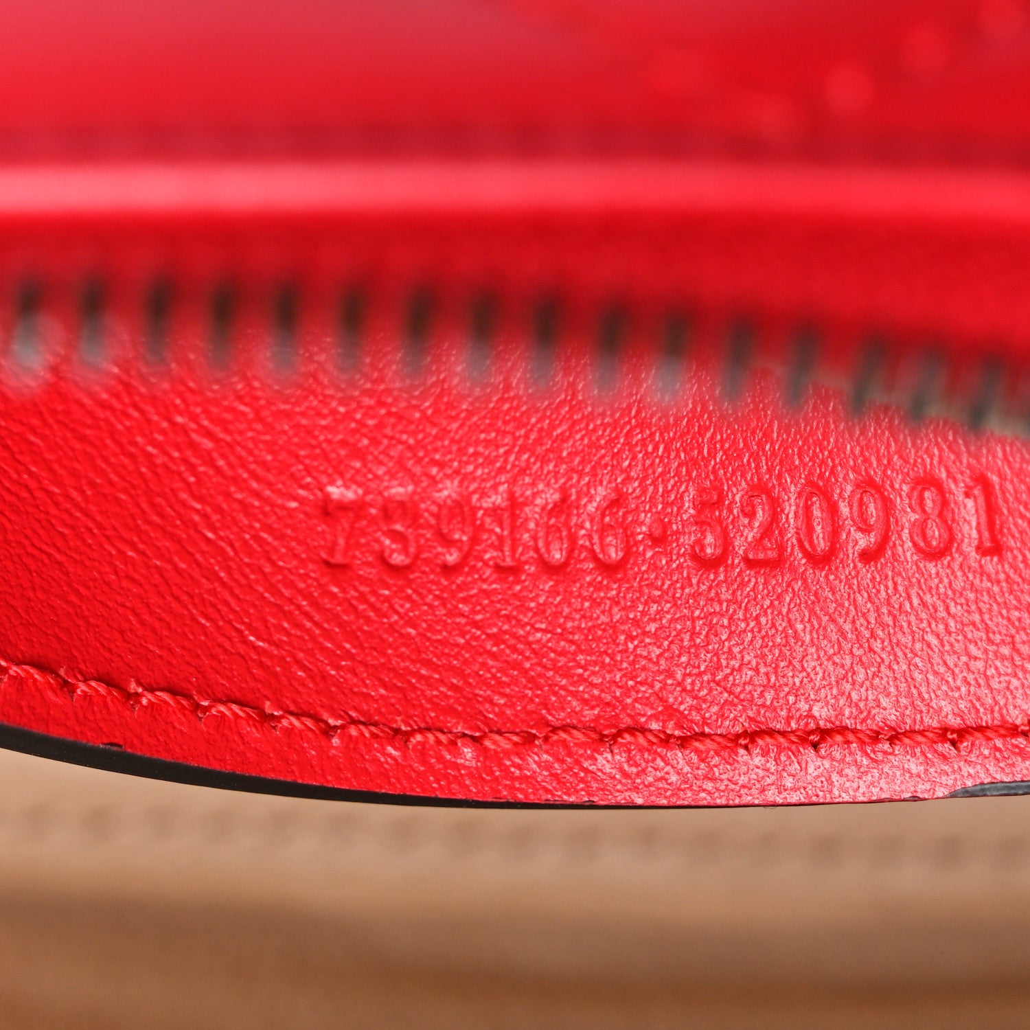 Gucci Calfskin Matelasse Chevron GG Marmont Sling Shoulder Bag Rosso 8 of 11