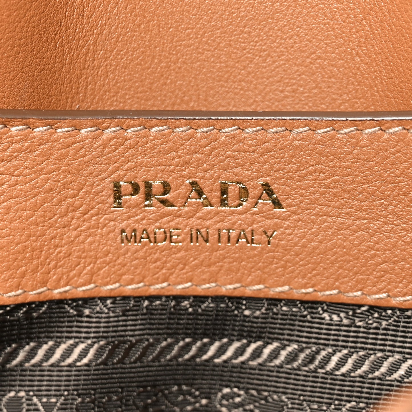 Calfskin Medium Shoulder Bag Caramel