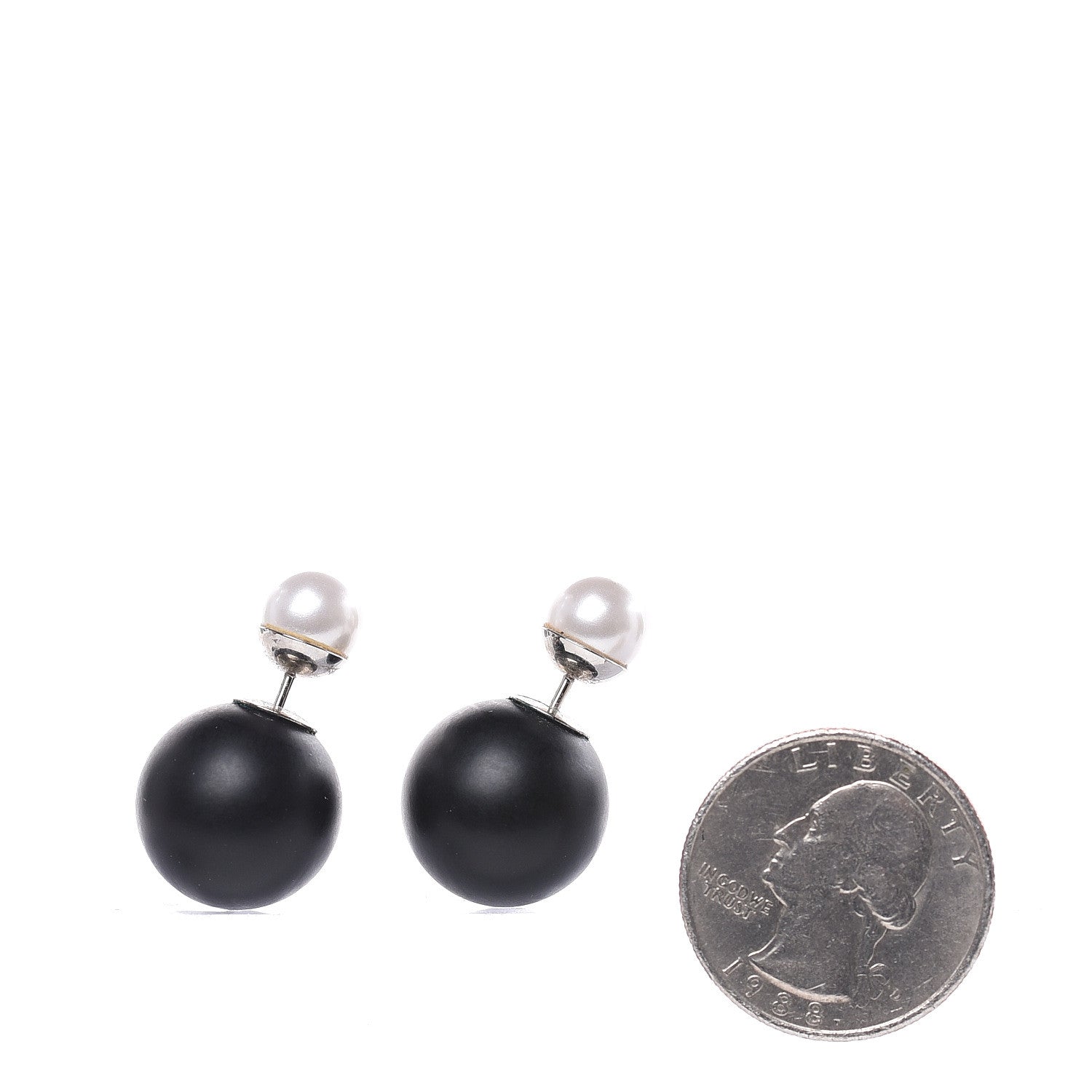 Christian Dior Mise En Dior Tribal Earrings Matte Black Pearl 2 of 5