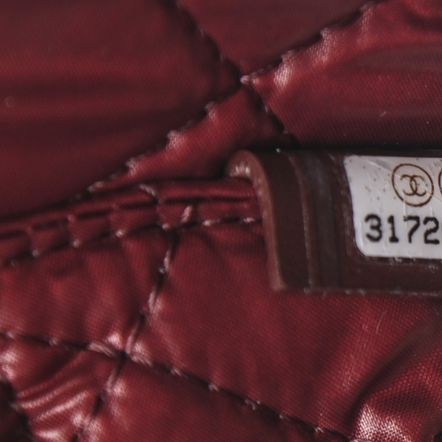 Caviar Quilted Large Vanity Pouch Black