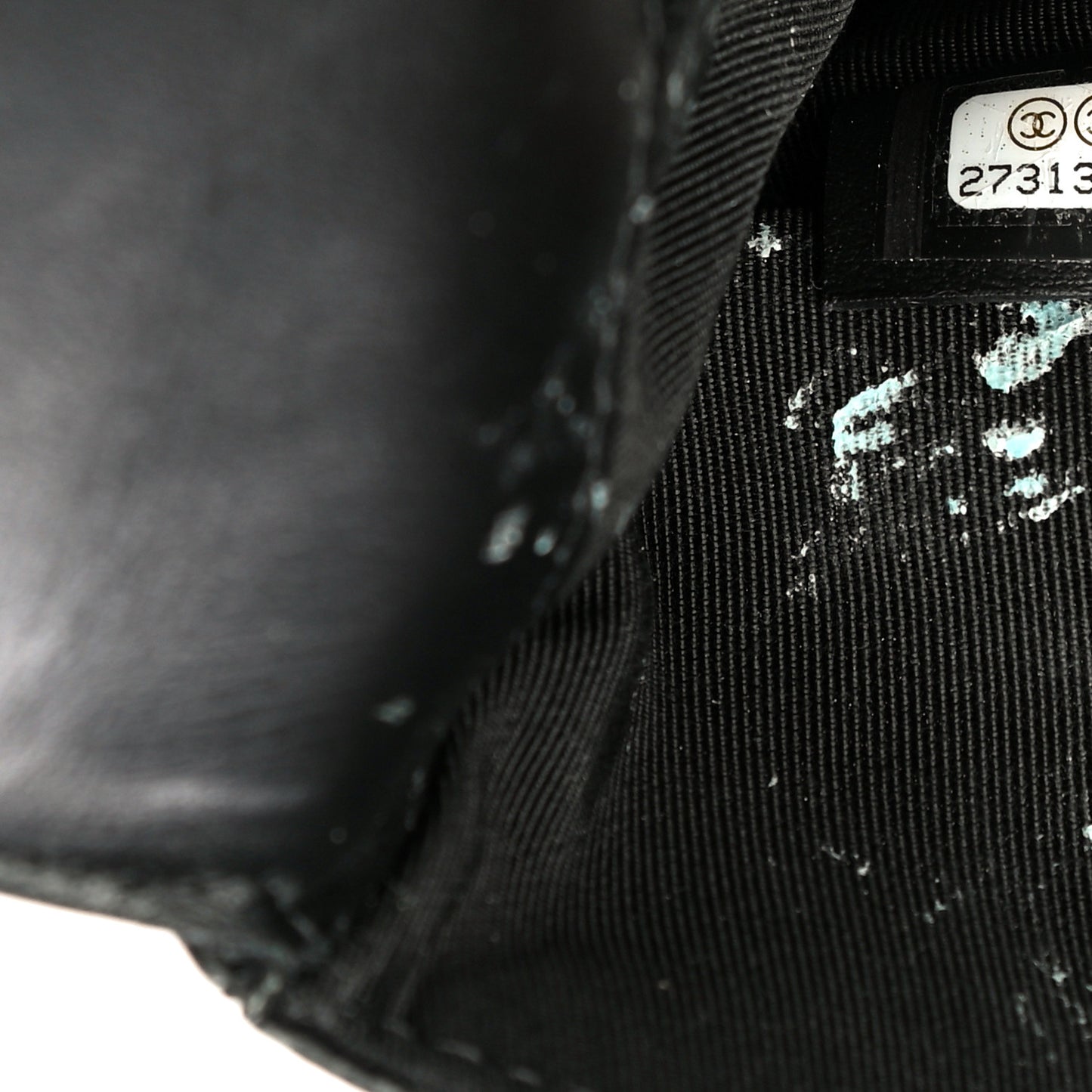 Caviar Quilted Filigree Flap Pouch Black