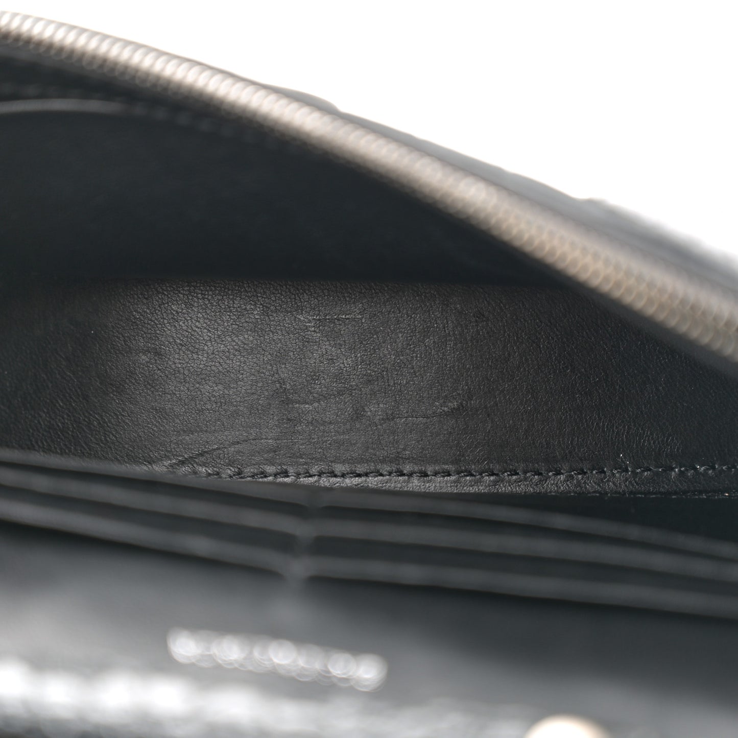 Shiny Calfskin Monochrome Crocodile Embossed Hourglass Chain Bag Black