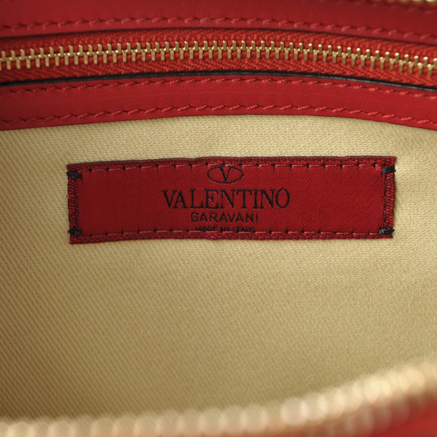 Vitello Rockstud Top Handle Shoulder Bag Rosso Valentino